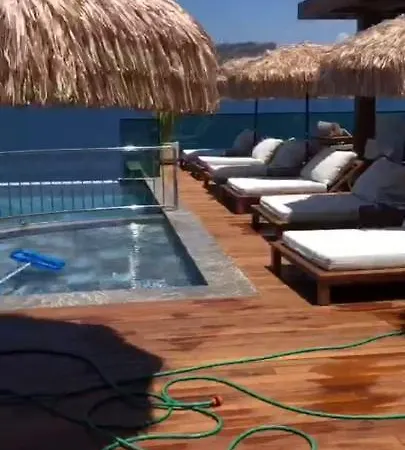 Hotel Elysium *