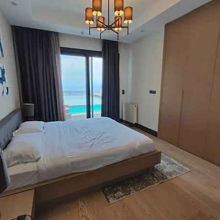 Hotel Elysium